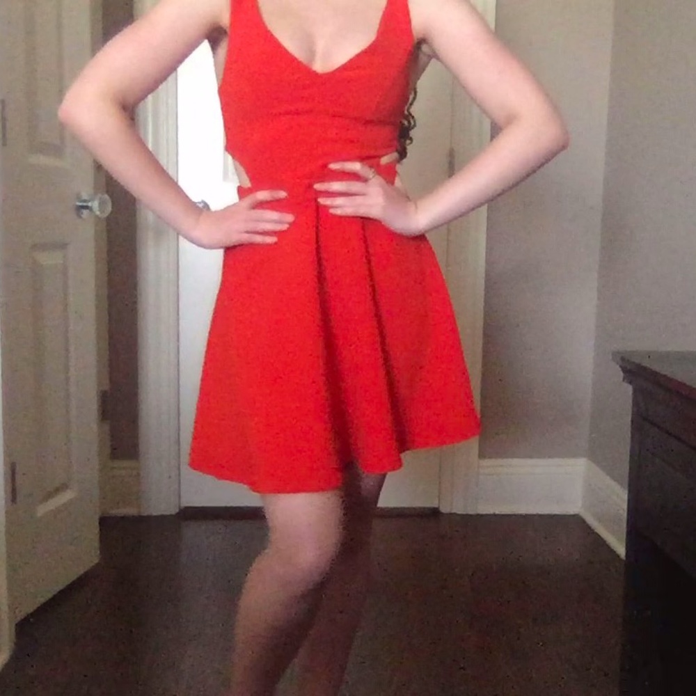 L'ATISTE by Amy Red Dress
